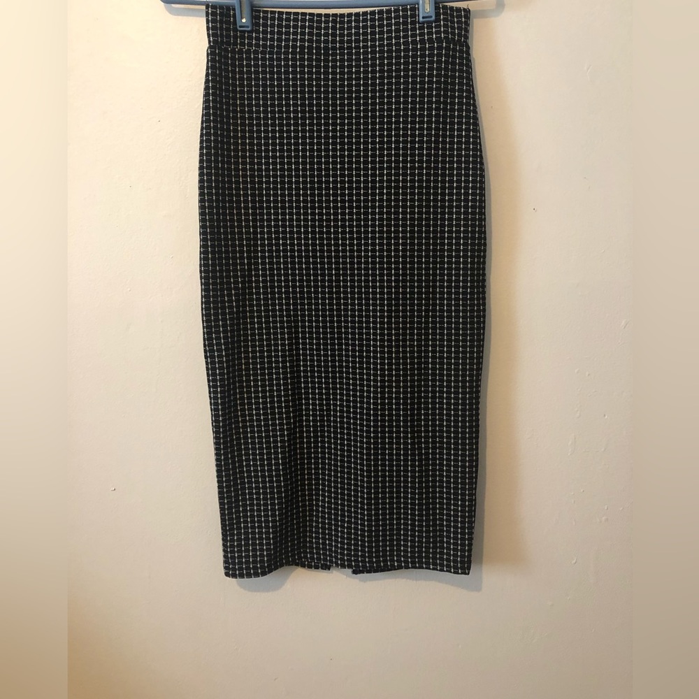 Shein black & white pencil skirt